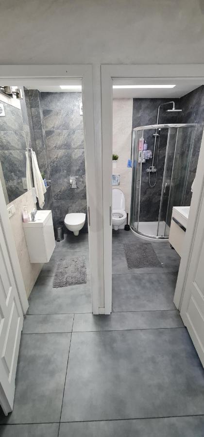 Pokoje Zeromskiego 1B Apartamento Białystok Exterior foto
